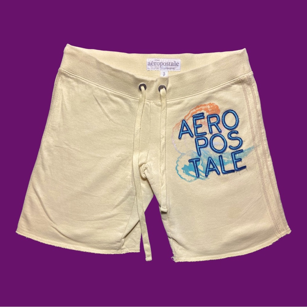 AEROPOSTALE WOMANS SHORTS SIZE Small 80%Cotton 20%Polyester 🇨🇦